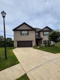 Building Photo - 203 Rye Cir