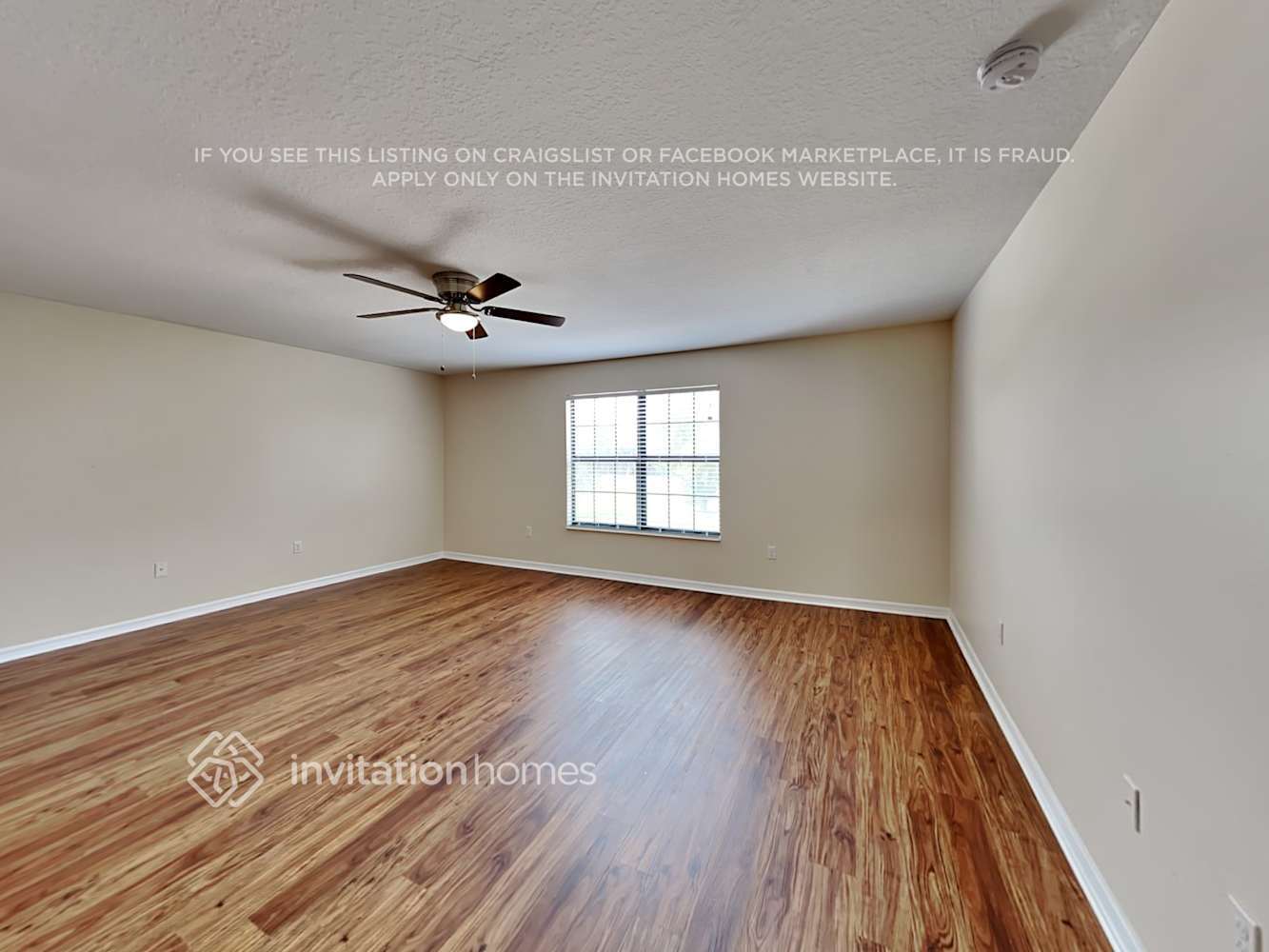 Building Photo - 212 Oaklanding Ln