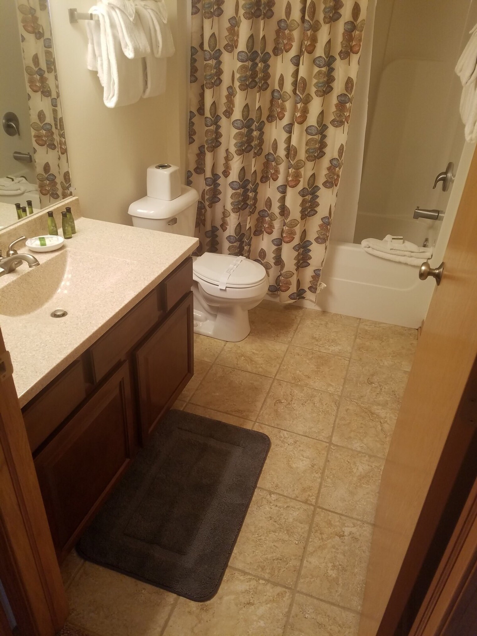 Building Photo - 2309 Deer Park Dr