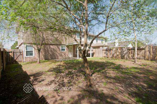 Building Photo - 11727 Standing Pine Ln