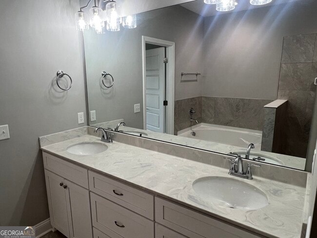 Building Photo - 102 Richard Lee Dr