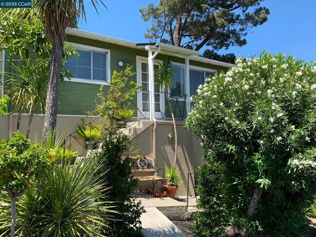 Building Photo - 1672 Terrace Road,Walnut Crk