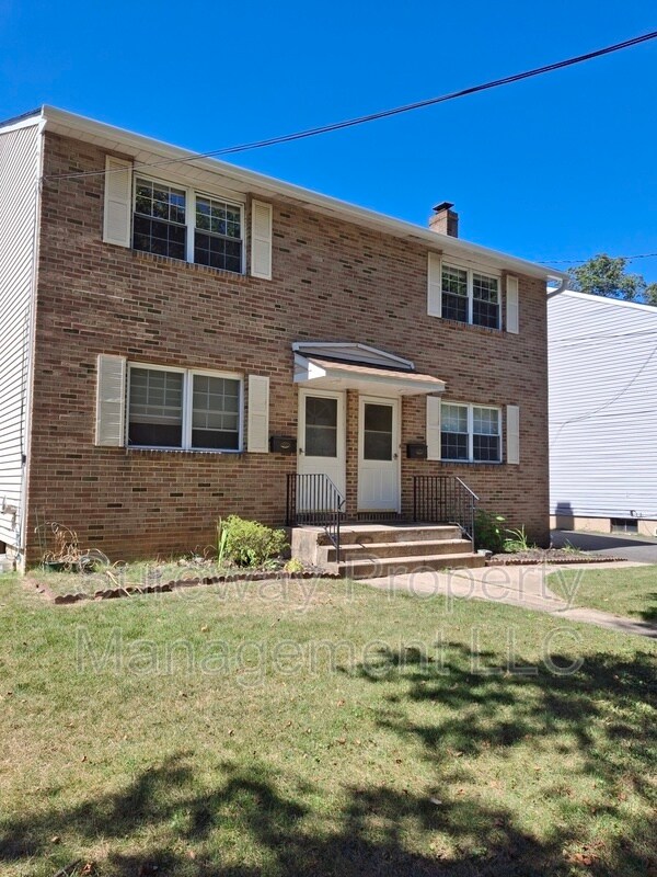 Building Photo - 107 Dayton Ave