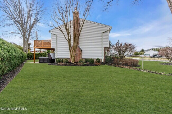 Building Photo - 2412 Homestead Ave