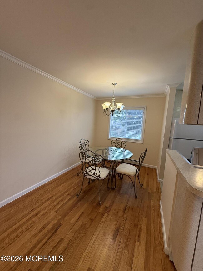 Building Photo - 35 Sternberger Ave