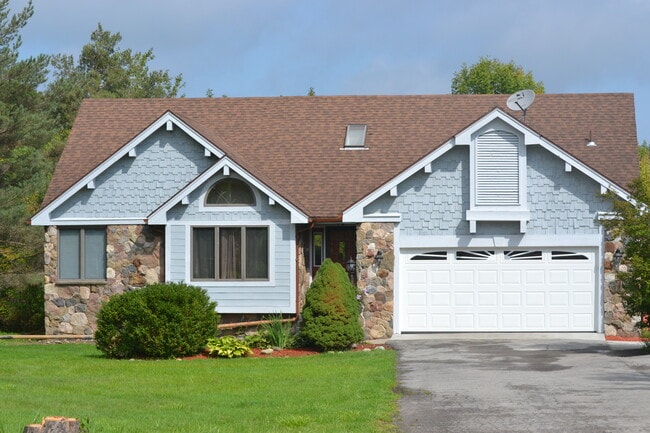 Building Photo - 9740 Purcell Hill Rd