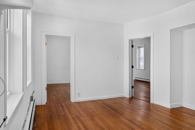 Building Photo - 352 Avenue C