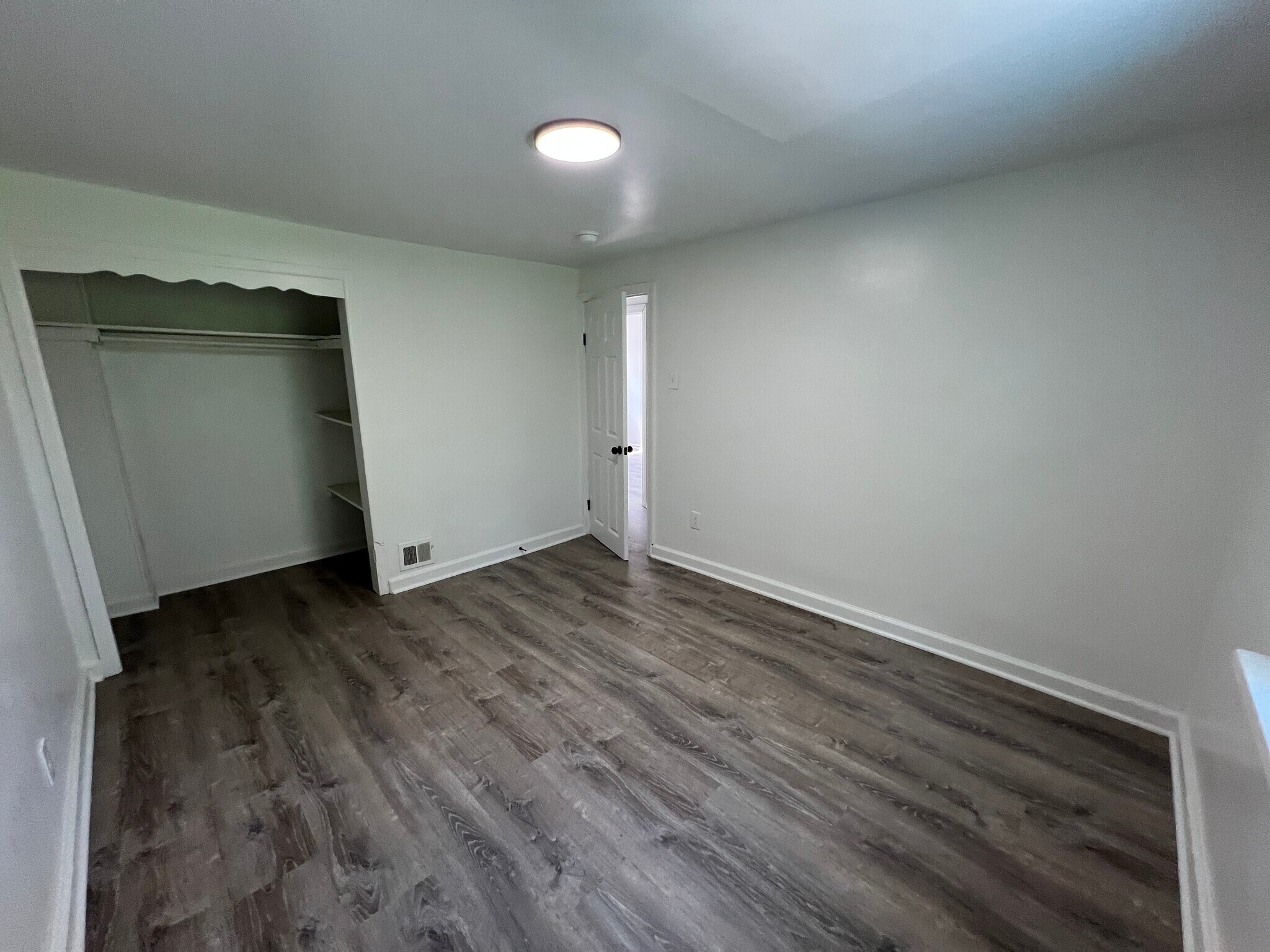 Building Photo - 2610 Price St