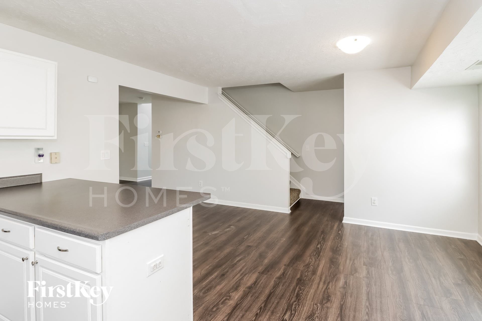Building Photo - 5973 Marsh Cir