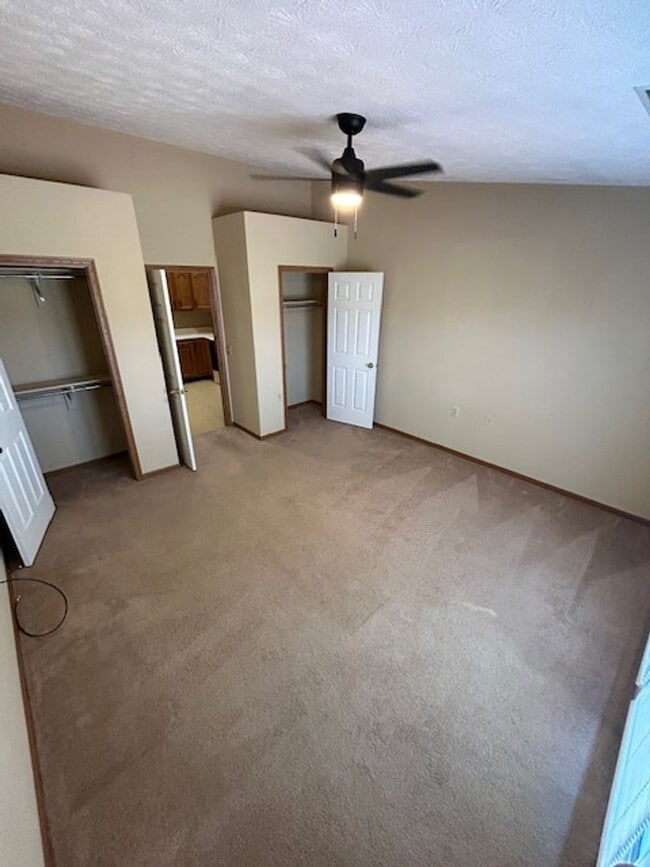 Building Photo - Ranch Condo with 2 Bedrooms, 1 Bath, and 1-Car Attached Garage in Troy, Ohio - Coming in June!