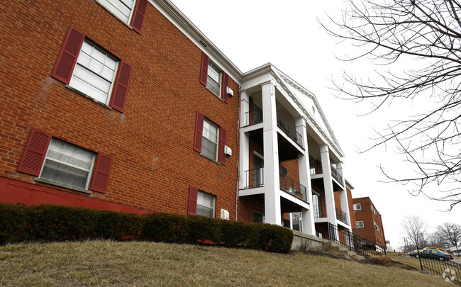 Building Photo - Mohawk Trail Apartments