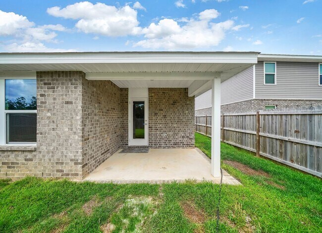 Building Photo - 1035 Limpkin St