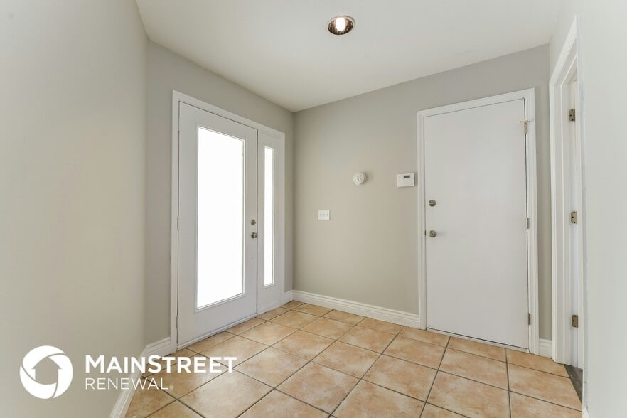Building Photo - 8316 Brandeis Cir W