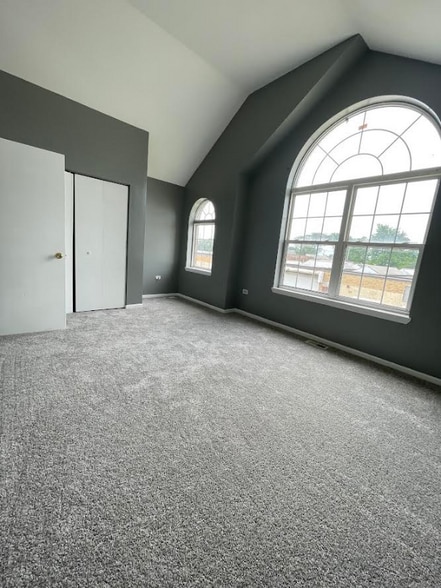 Building Photo - 8445 S Gilbert Ct