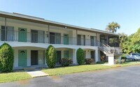 Building Photo - 4035 S School Ave