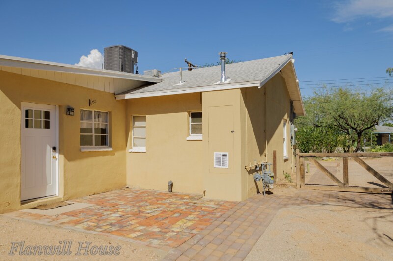 Building Photo - 3349 N Flanwill Blvd