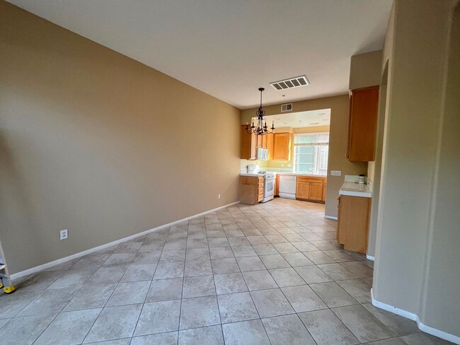 Building Photo - 50% off first months rent! Quiet Otay Ranc...