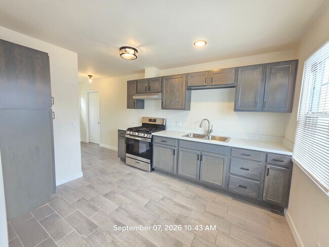 Building Photo - 15069 Nurmi St
