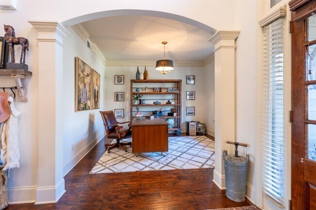 Building Photo - 203 Davis Mill Road