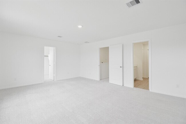 Building Photo - 18566 Cepagatti Dr