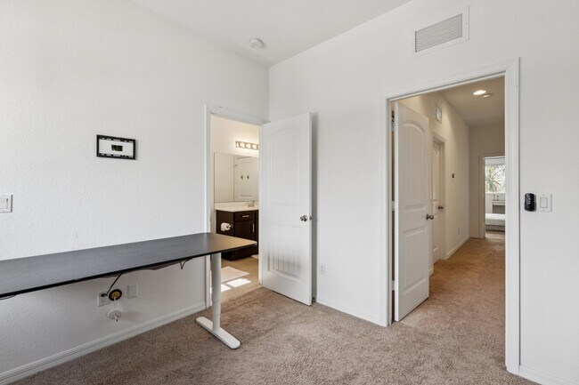 Building Photo - 1169 Sepia Ln