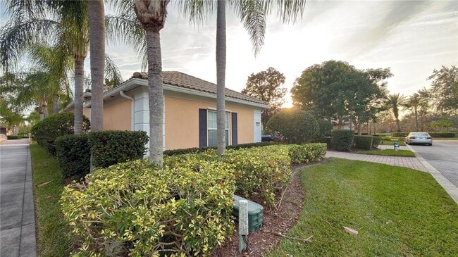 Building Photo - 11974 Charlton Ln