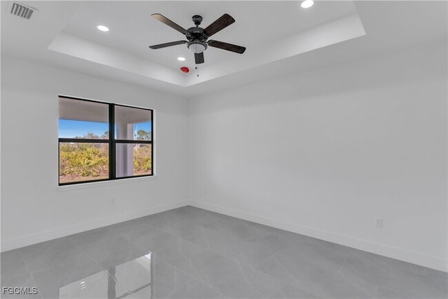 Building Photo - 3308 35th St W