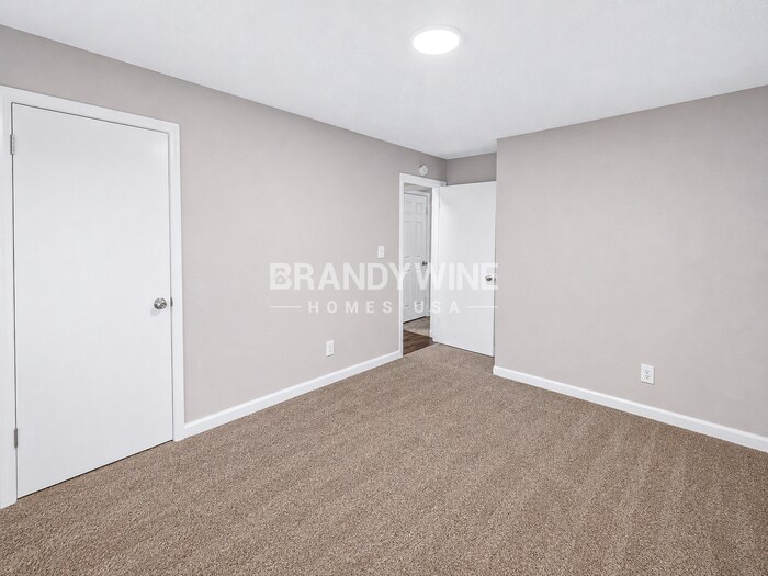 Building Photo - 1044 Baker Ln
