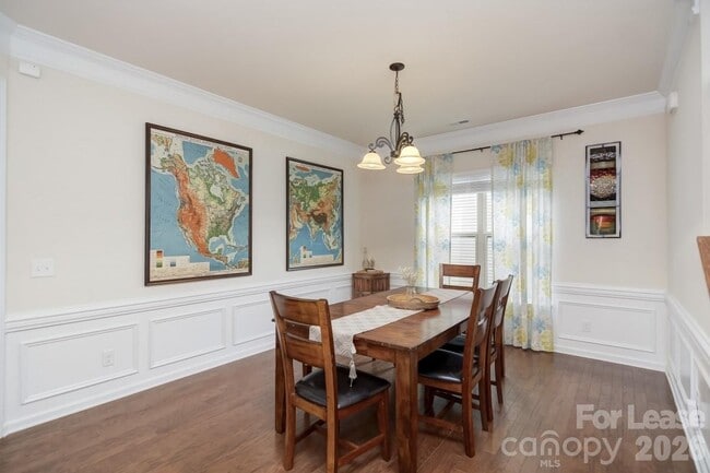 Building Photo - 223 Quail Crossing