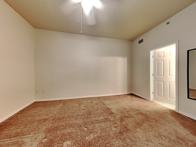 Building Photo - 5236 Hampton Beach Pl