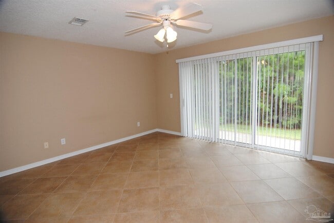 Building Photo - 14630 Innerarity Point Rd