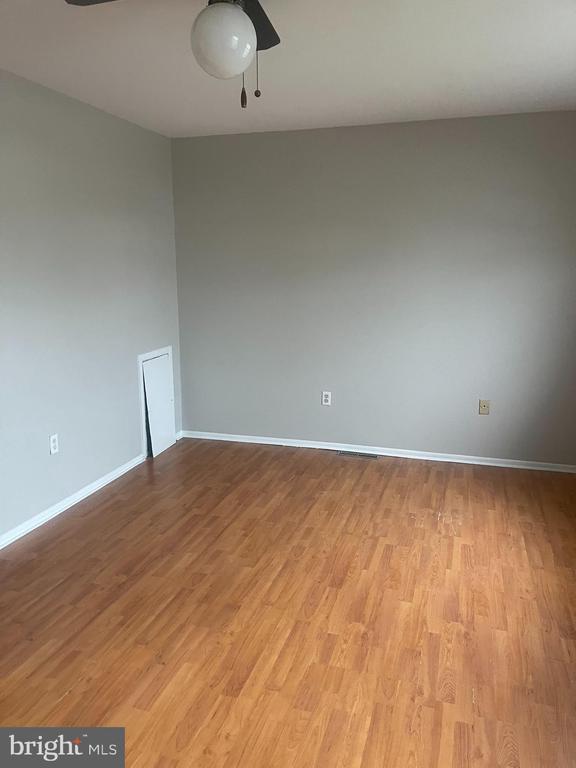 Building Photo - 207 Channing Dr