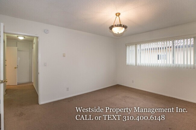 Building Photo - 3336 Tilden Ave
