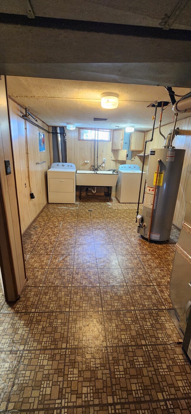 Building Photo - 11201 Haller St