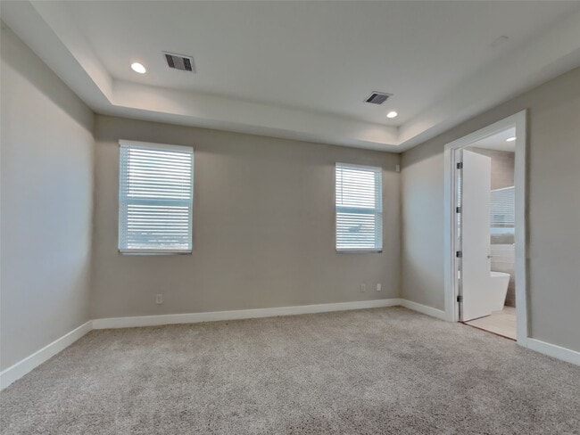 Building Photo - 5902 Gardendale Dr