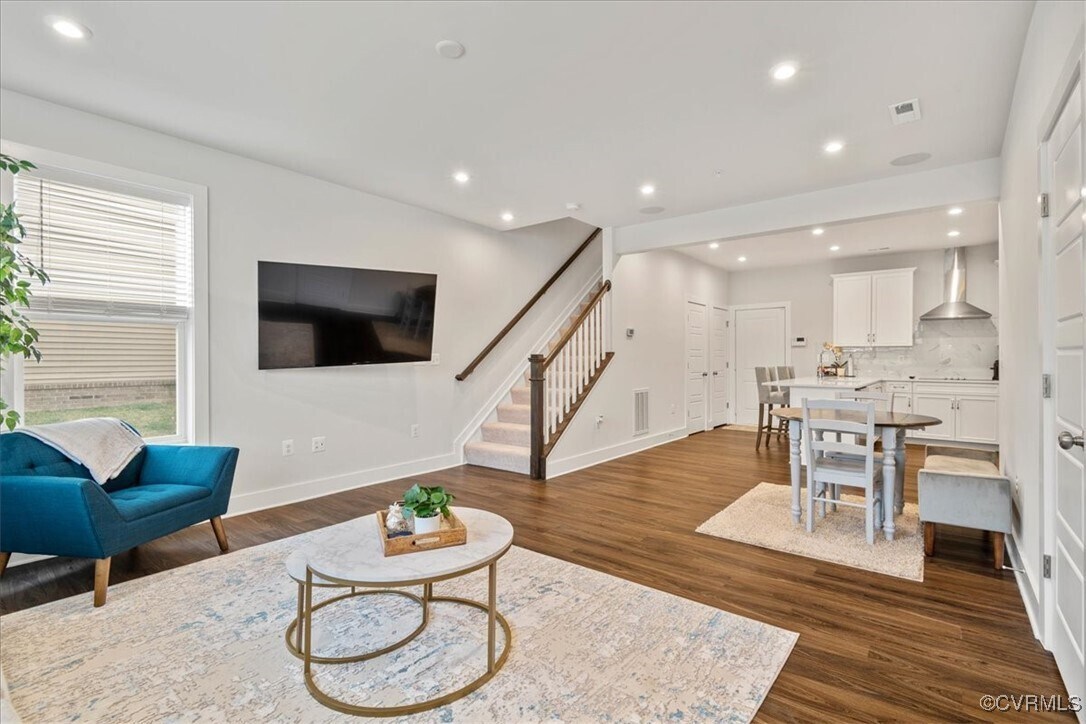 Building Photo - 2677 St Elias Dr