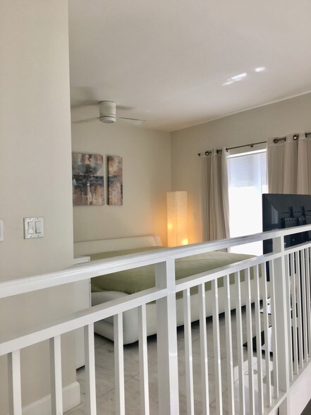 Building Photo - 1650 Brickell Ave