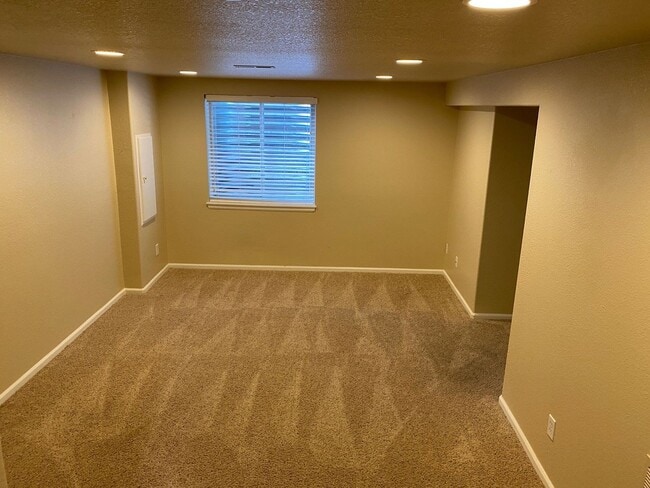 Building Photo - Wonderful Home in Parker