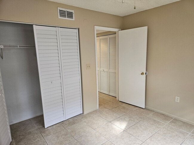 Building Photo - Welcome Home