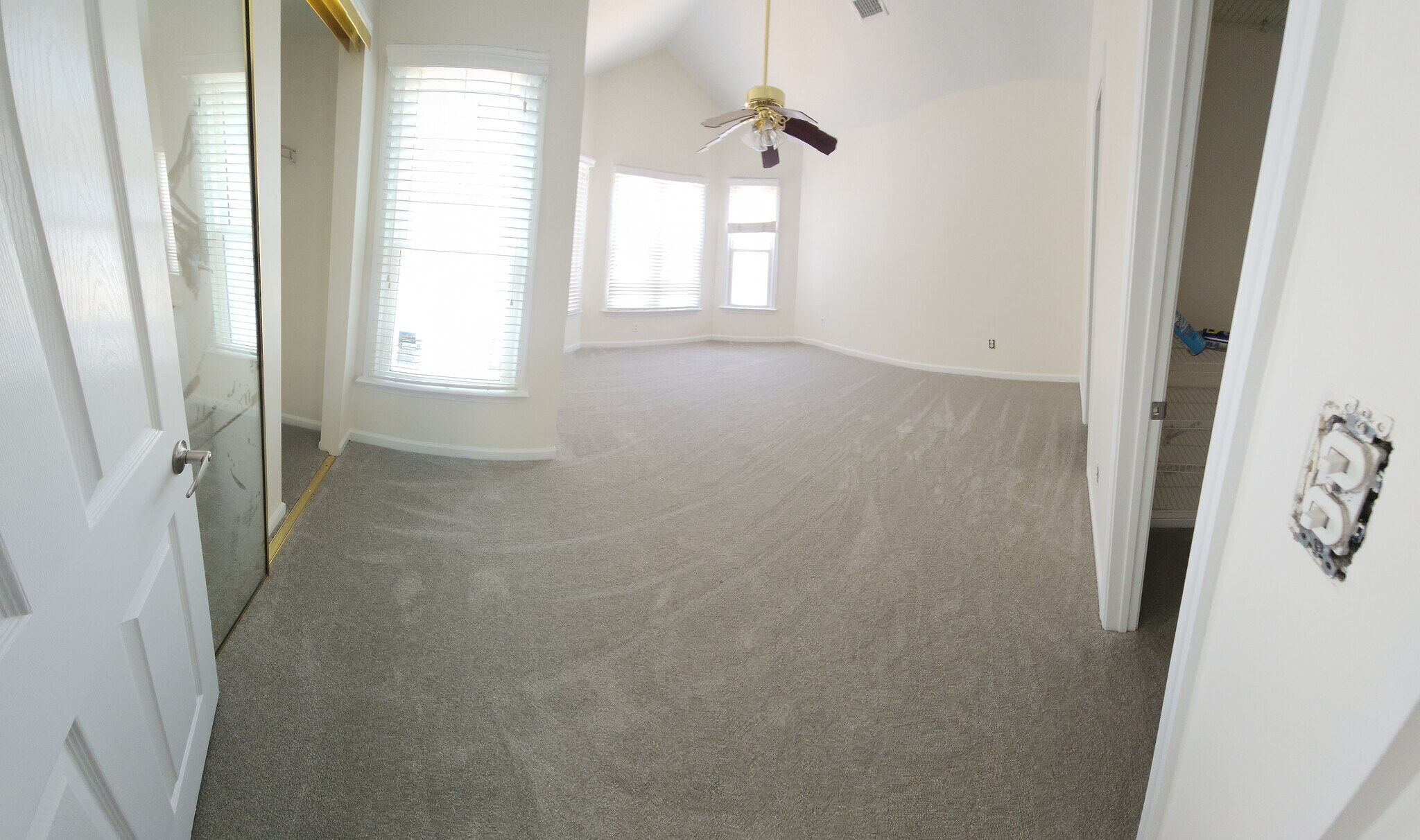 Building Photo - 801 Baltic Walk