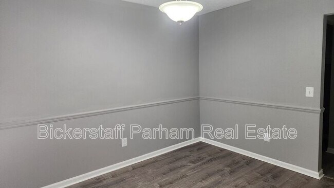 Building Photo - 5332 Olliff Ln