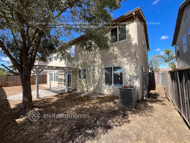 Building Photo - 1566 Maryclair Dr