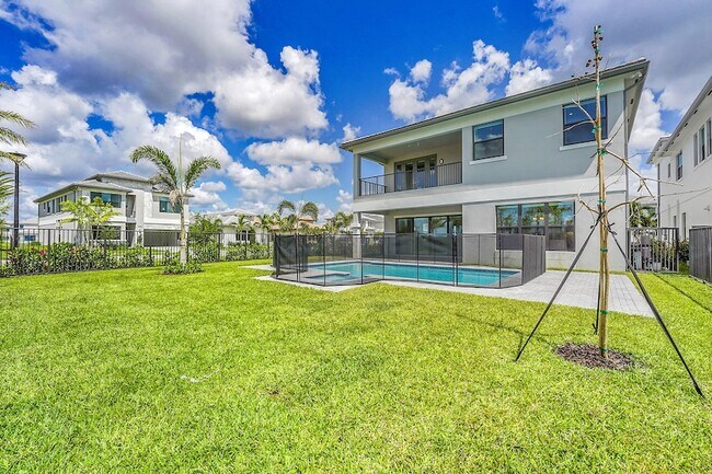 Building Photo - 13005 Feathering Wy