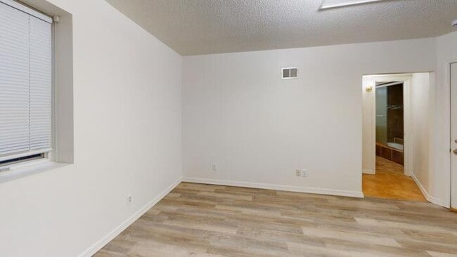 Building Photo - 1308 N 4th St