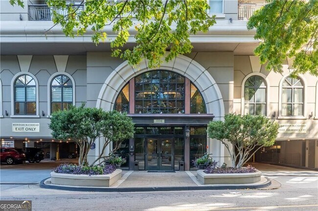 Building Photo - 3334 Peachtree Rd NE