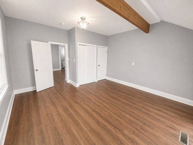 Building Photo - 112 Haws Ave