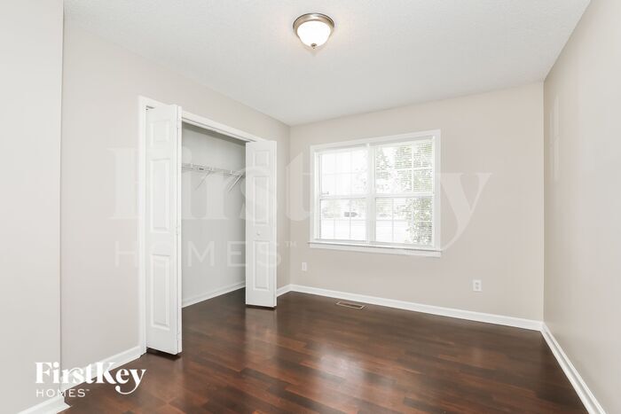 Building Photo - 4213 Birchgarden Dr