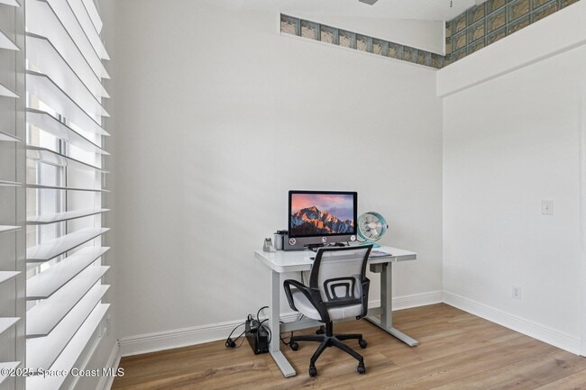 Building Photo - 2051 Thornwood Dr SE