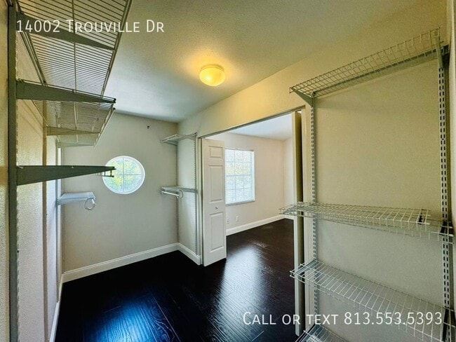Building Photo - 14002 Trouville Dr