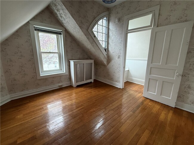 Building Photo - 12 Tilton Ave